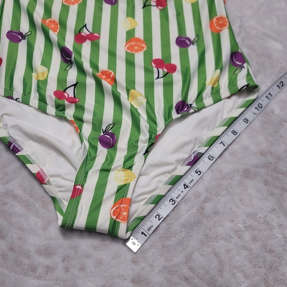 Modcloth The Lola One piece retro swimsuit Women's Size L Fruit Print NWOT - Picture 14 of 16